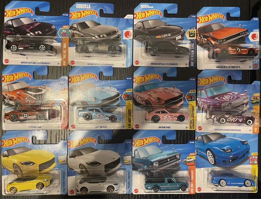 Hot Wheels novos 2025/6  embalados Honda Nissan Toyota JDM Range Rover