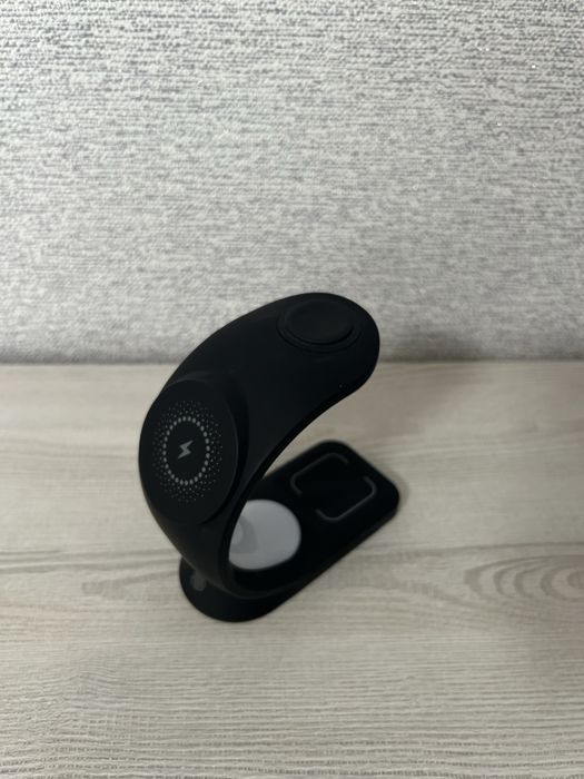 Магнітна зарядна станція 3в1 MagSafe + LED лампа для Apple iPhone / Watch / AirPods