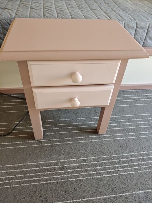 Conjunto quarto - tocador com cadeira + mesa de cabeceira