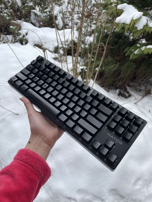 Hator Rockfall Mecha TKL 2 (клавіатура/бу)