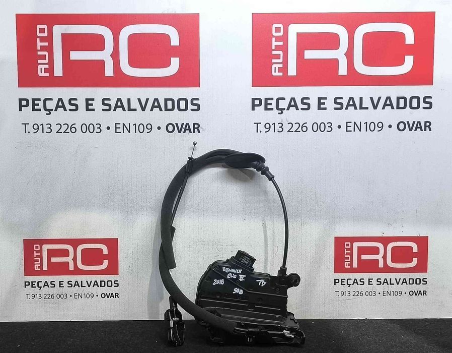 Fechadura / Fecho Porta Trás Direito 825002104R - RENAULT CLIO IV