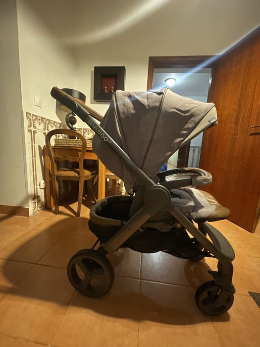 Trio Carrinho/Alcofa/Ovo Chicco Style Go Up Chicco com ISOFIX