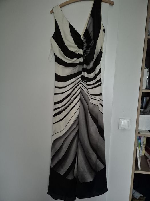 Sukienka wizytowa 44