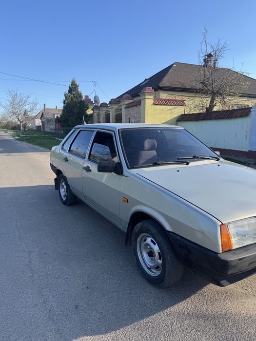 В продаже ваз 21099