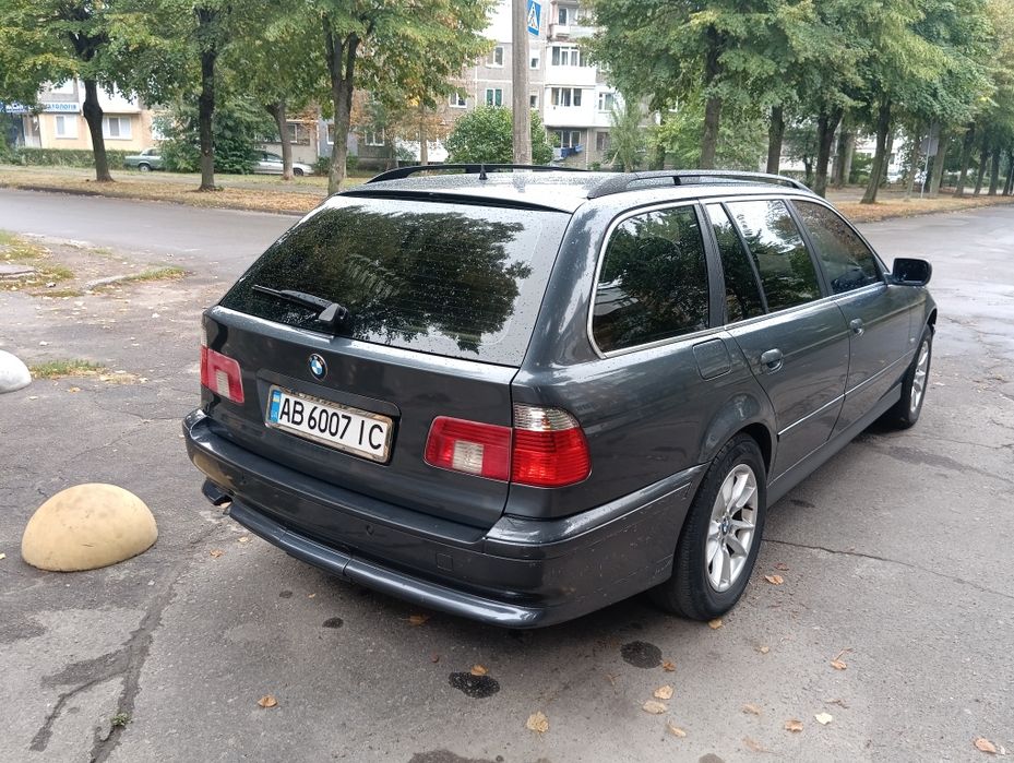 Продам БМВ е39  525 тді