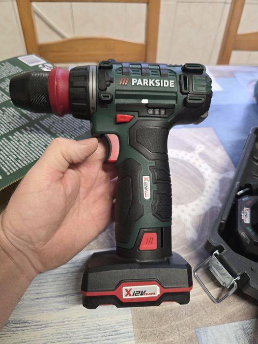 Aparafusadora 12v parkside