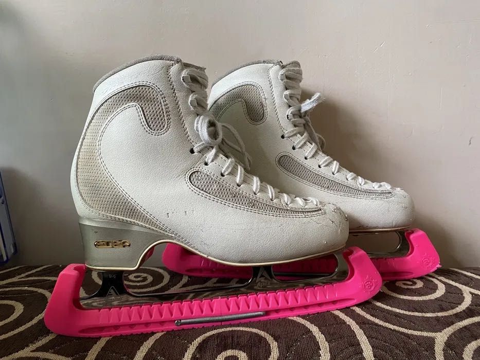 Łyżwy figurowe Edea Ice Fly 255