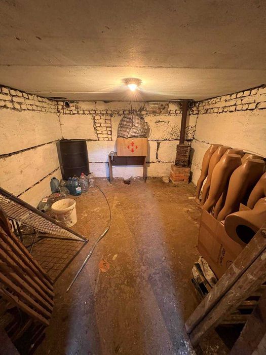 Продаж 2х гаражів вул. Максимовича 15 ГК