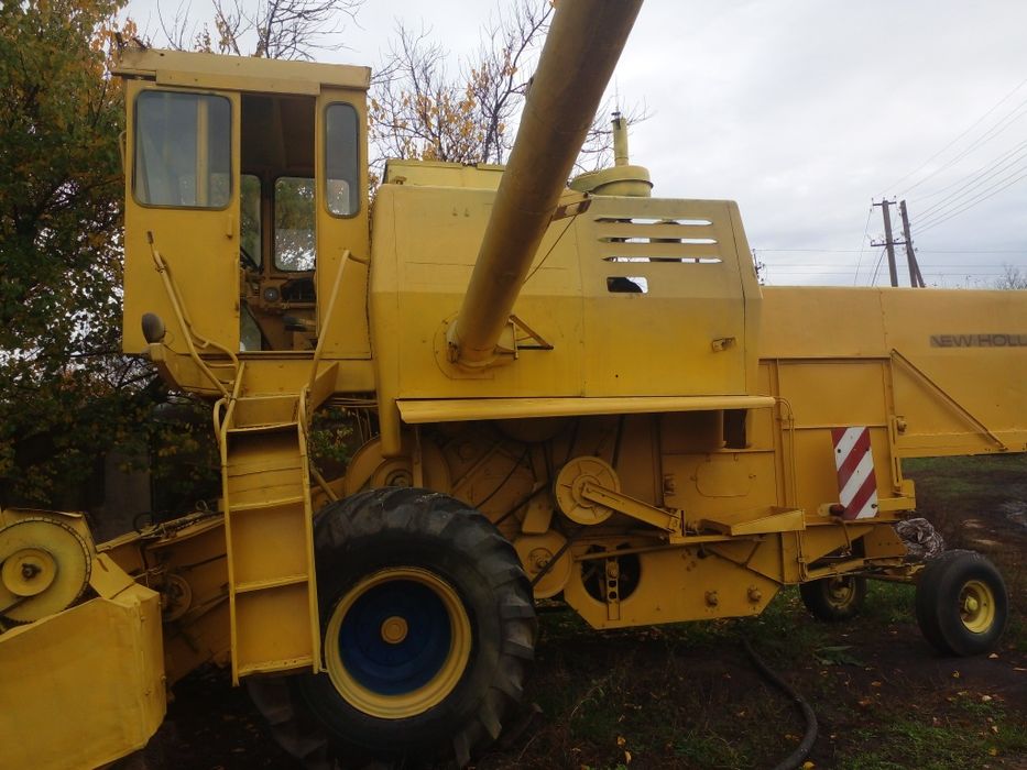 Продам комбайн Нью Холлонд 1530