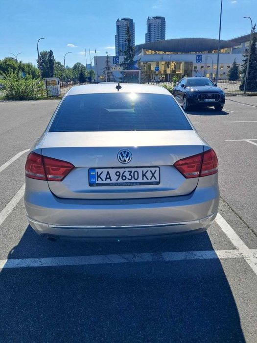 Продам Volkswagen Passat NMS SEL Premium 2.0 TDI