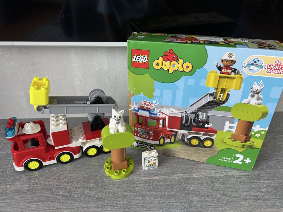 Конструктор LEGO DUPLO Пожежна машина