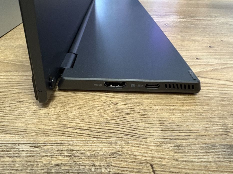 Monitor Asus ZenScreen 17.3” 144Hz MB17AHG