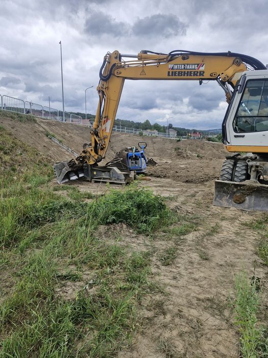 Koparka kołowa Liebherr A900B 2002r.