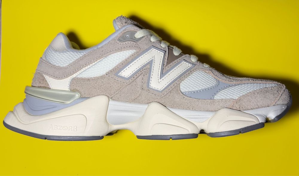 New Balance 9060