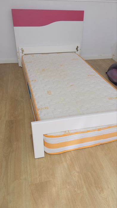Cama Madeira menina