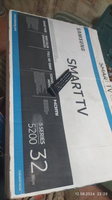 Телевизор Samsung smart tv полный комплект