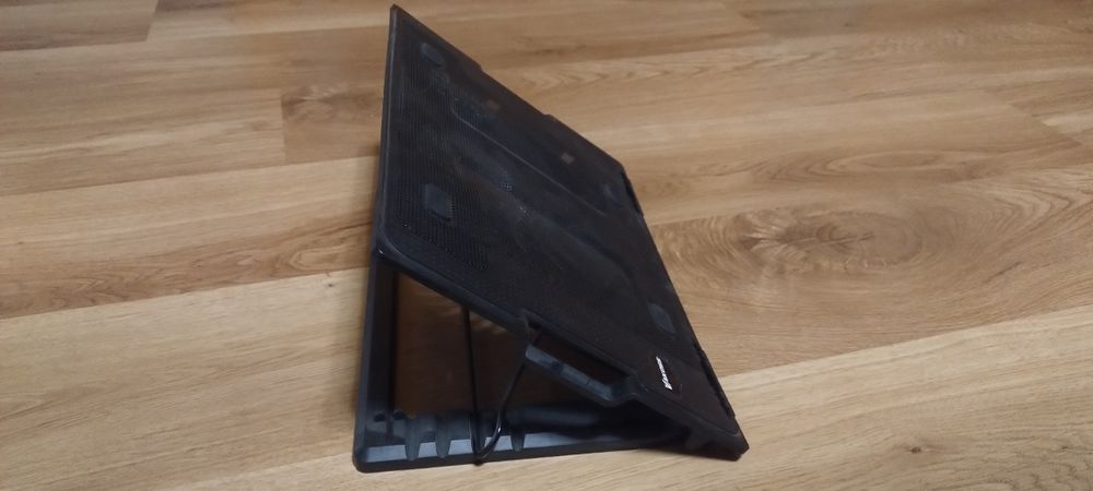 Podkładka chłodząca pod laptop
