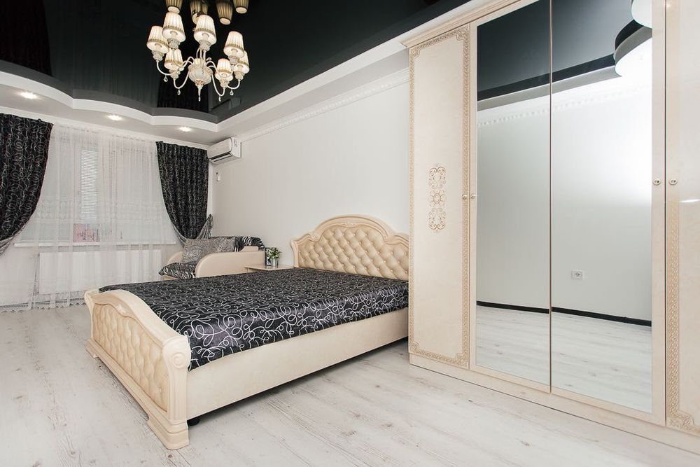 Оренда квартири подобово / погодинно. Авторський люкс. Іллінська