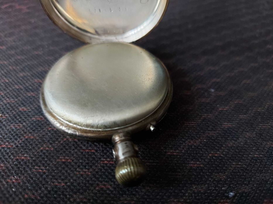 Antyczny zegarek kieszonkowy