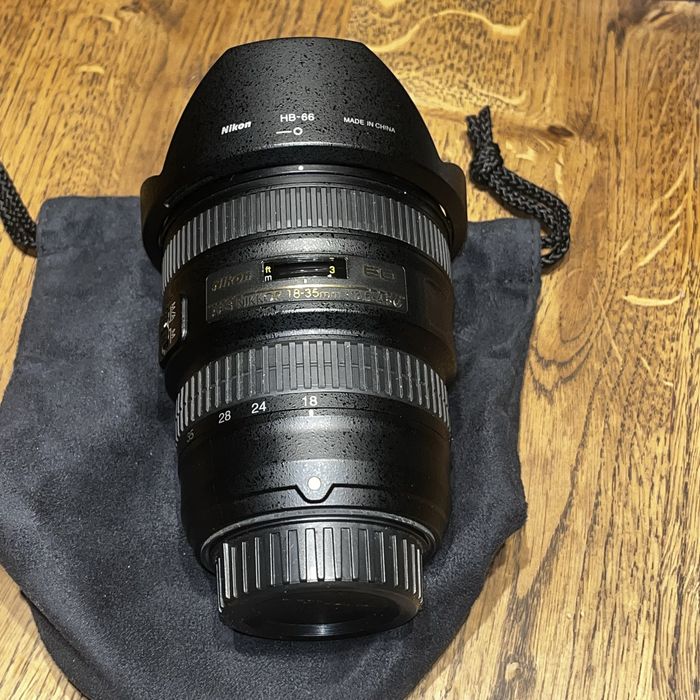 Продаєтся обʼєктив Nikon