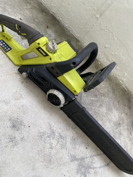 Elektryczna pilarka  łańcuchowa RYOBI