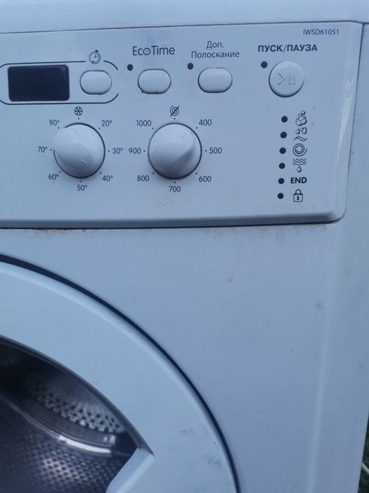 Запчастини до пральної машини indesit IWSD61051