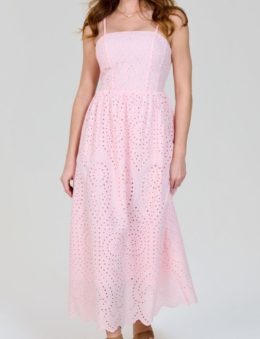Sukienka ażurowa midi