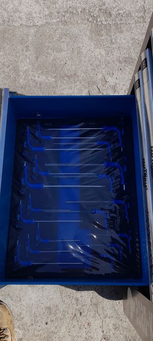 Wózek warsztatowy z narzędziami