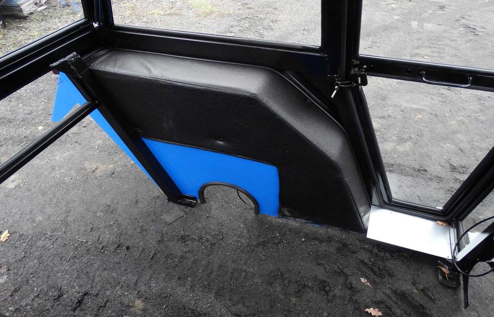 Kabina sadownicza ogrodnicza do c330 c360 mf235 mf255 , 2812 , 3512