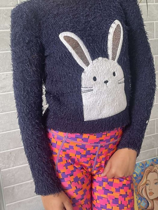 Светр для дівчинки