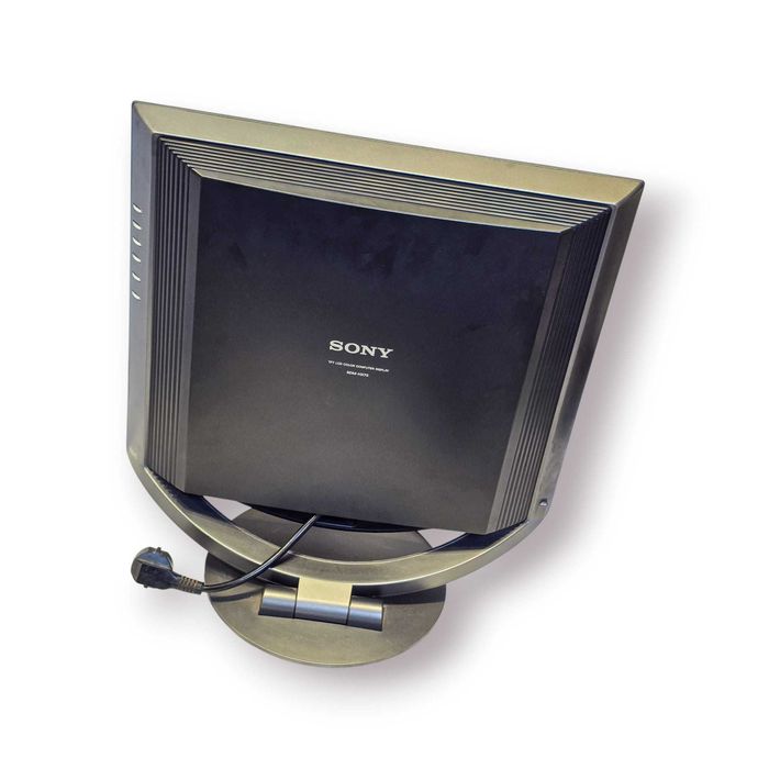 Monitor LCD Sony SDM-HX73 – 17″