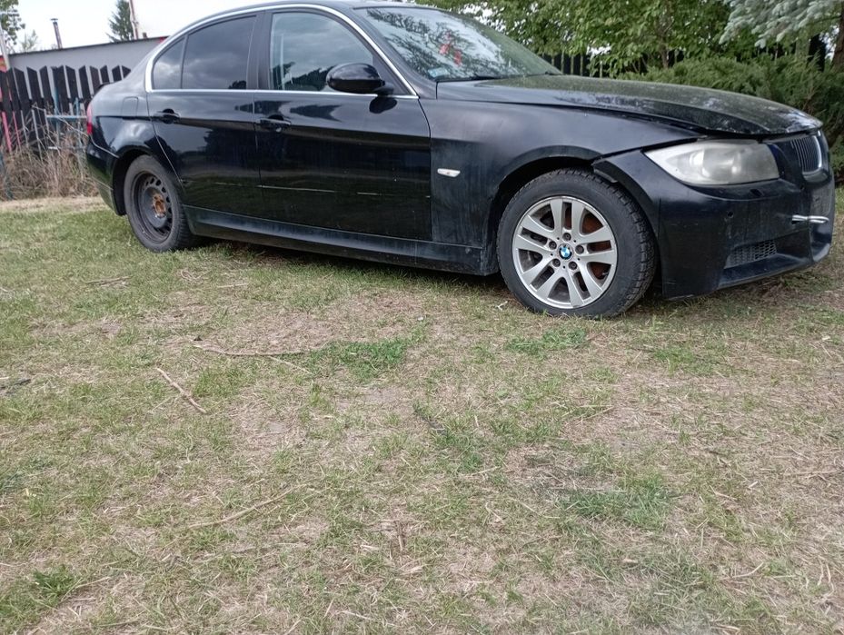 BMW E90 części 325i czesci