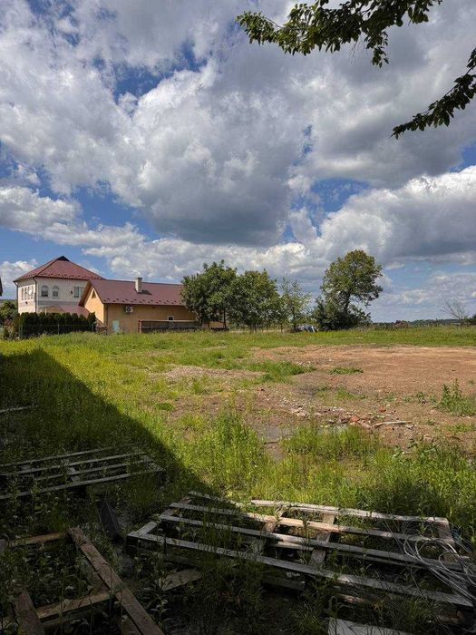 Торгові приміщення в Тарашанах