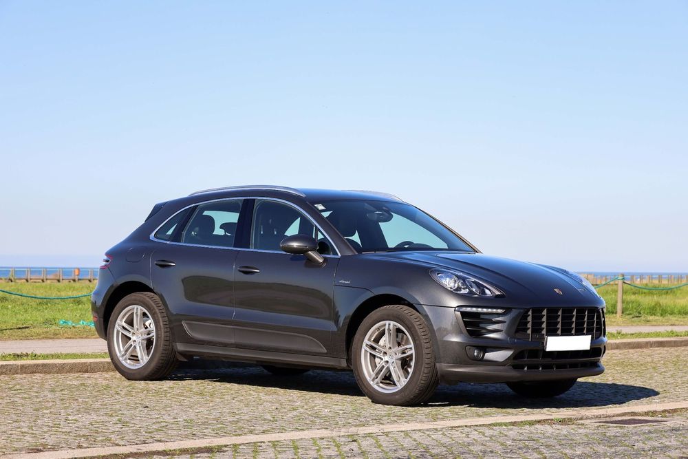 Porsche Macan S