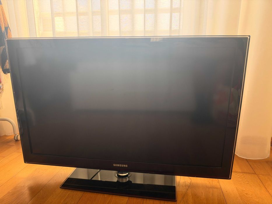 TV SAMSUNG 40 Polegadas (2010)