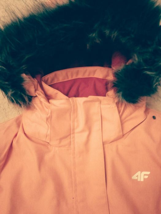 Kurtka narciarska dziewczęca 4F 140cm