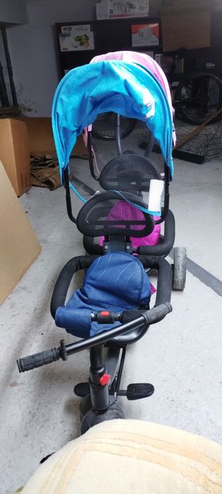 Chipolino Triciclo Gemelar com Assento Dianteiro 360º Duet Peony Pink