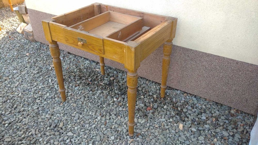 Stary wiejski stół świerkowy, bukowy