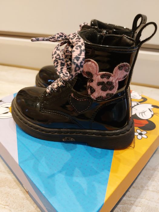 Sprzedam buty Disney Mickey and friends