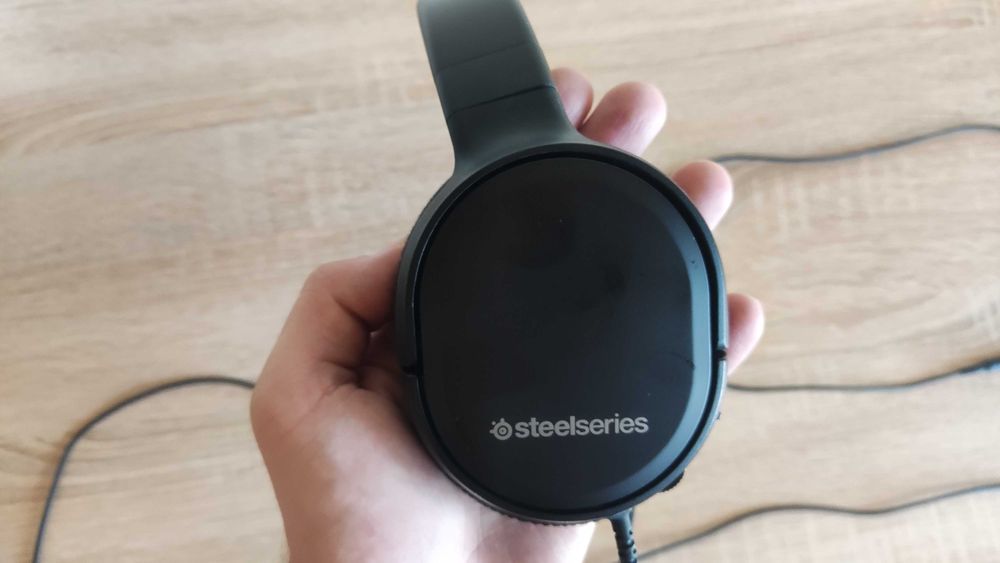 SteelSeries Arctis 1