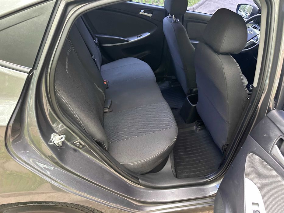 Hyundai Accent 2013