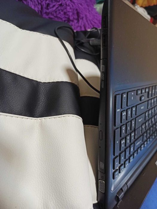 Acer Aspire V5-551