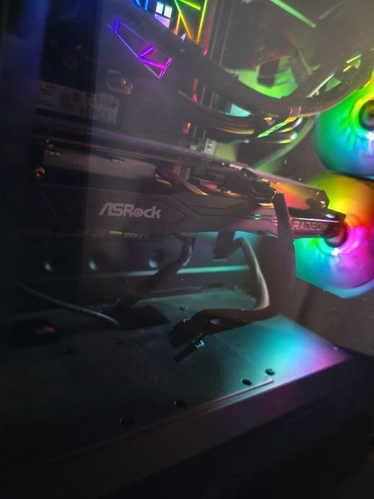 PC gamer i5 10600k RX 6600