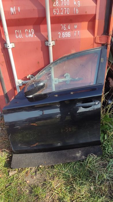 Drzwi przód przednie lewe BMW e87 668/9