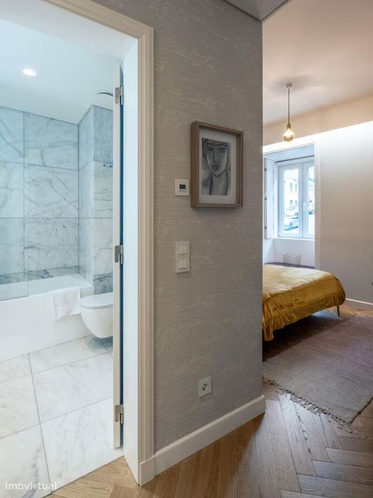 Apartamento T1 com estacionamento, Estrela, Lisboa