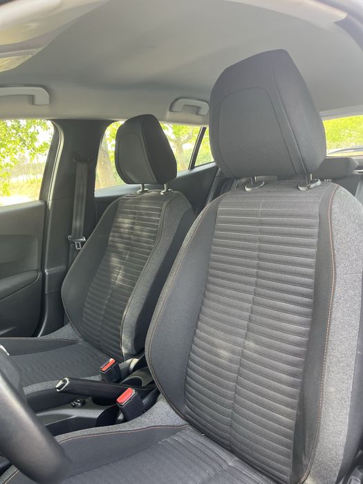 Peugeot 2008 1.2 PureTech