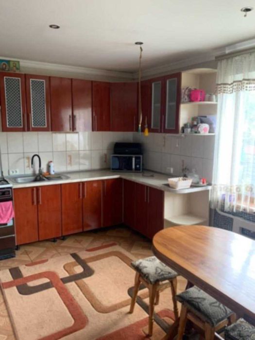 Будинок в центрі міста