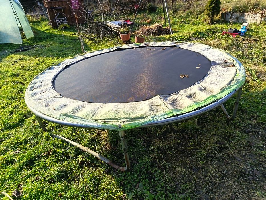 Trampolina ogrodowa