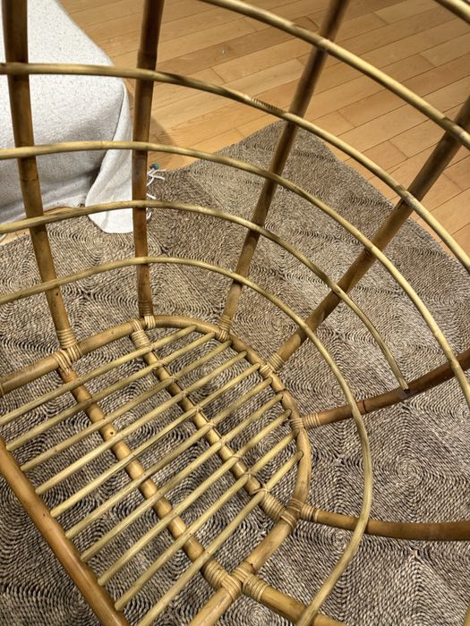 Rattanowa huśtawka fotel