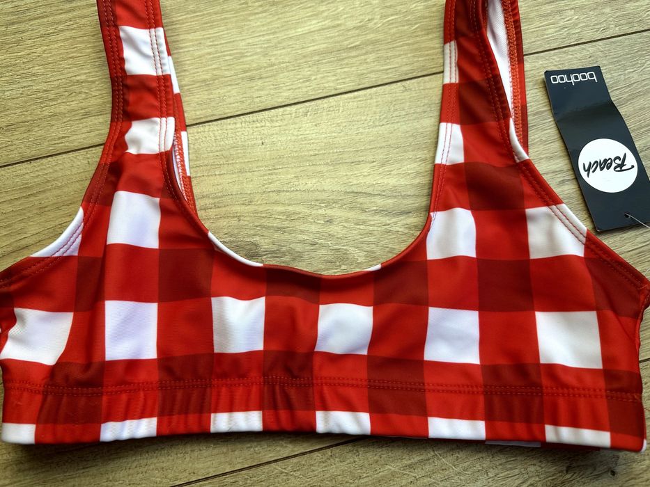 Boohoo bikini gora kratka nowa S